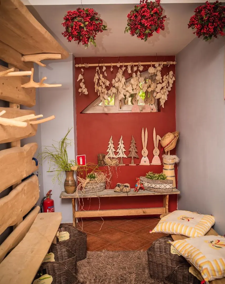 *** Bed & Breakfast Rezydencja Sasiadow Zakopanego Poland
